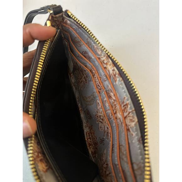 Hobo International Wallet Brown Mila Leather Wristlet Purse Chocolate - Picture 7 of 10